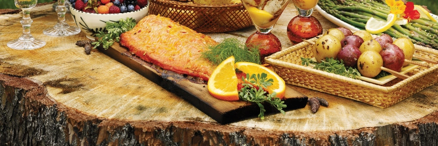 Cédrusdeszkán sült lazac ázsiai gyömbéres páccal
