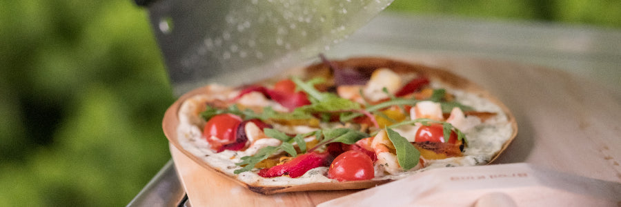 Egyszerű ropogós tenger gyümölcsei pizza