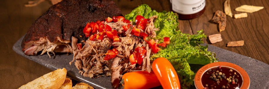Füstölt tépett sertés (pulled pork)