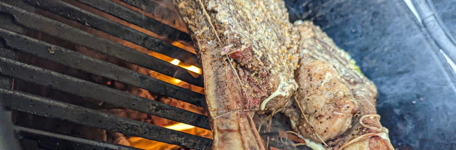 Jalapeñós tomahawk steak